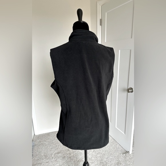 Women’s C9 by Champion Black Fleece Vest - Picture 3 of 4